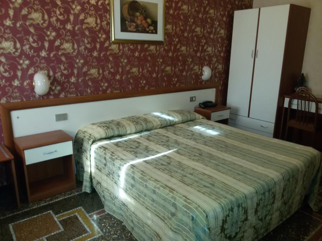 Hotel Boccadasse 2*